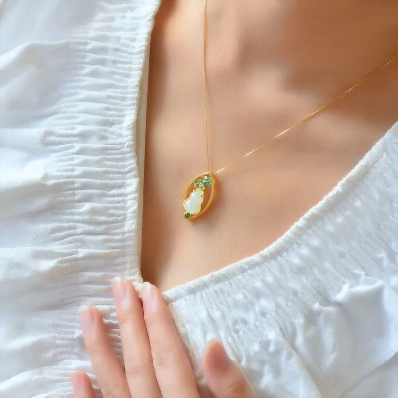 Ancient gold craft inlay natural Hetian white jade gourd necklace