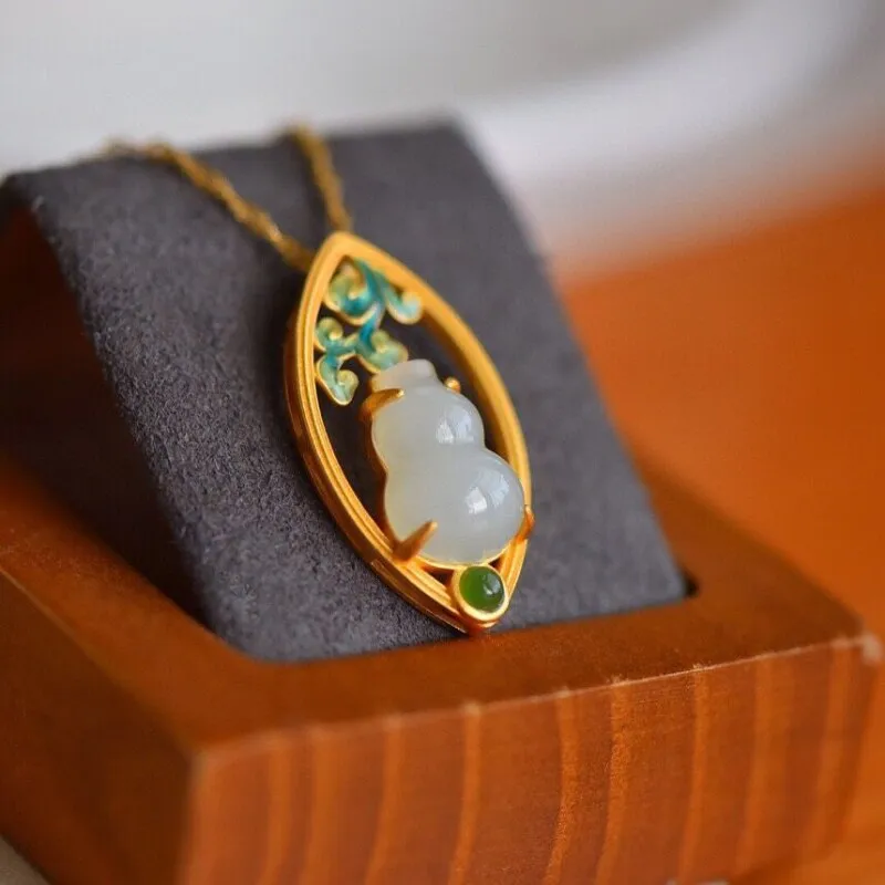 Ancient gold craft inlay natural Hetian white jade gourd necklace
