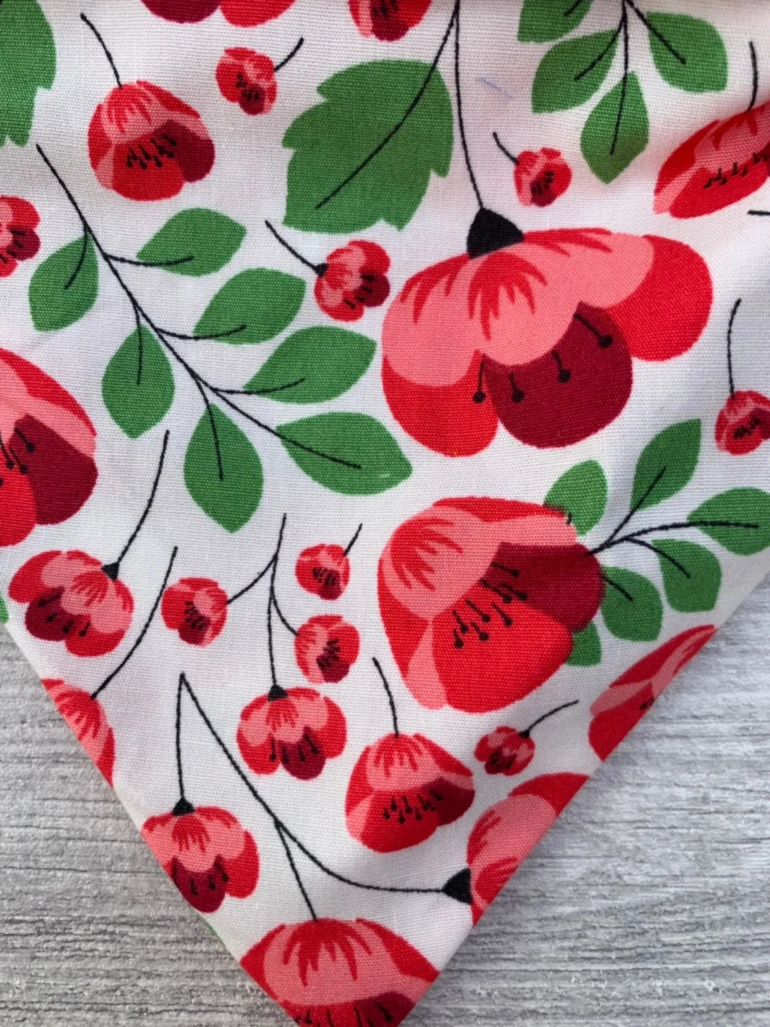Bright and beautiful poppy dog bandana - Wholesale