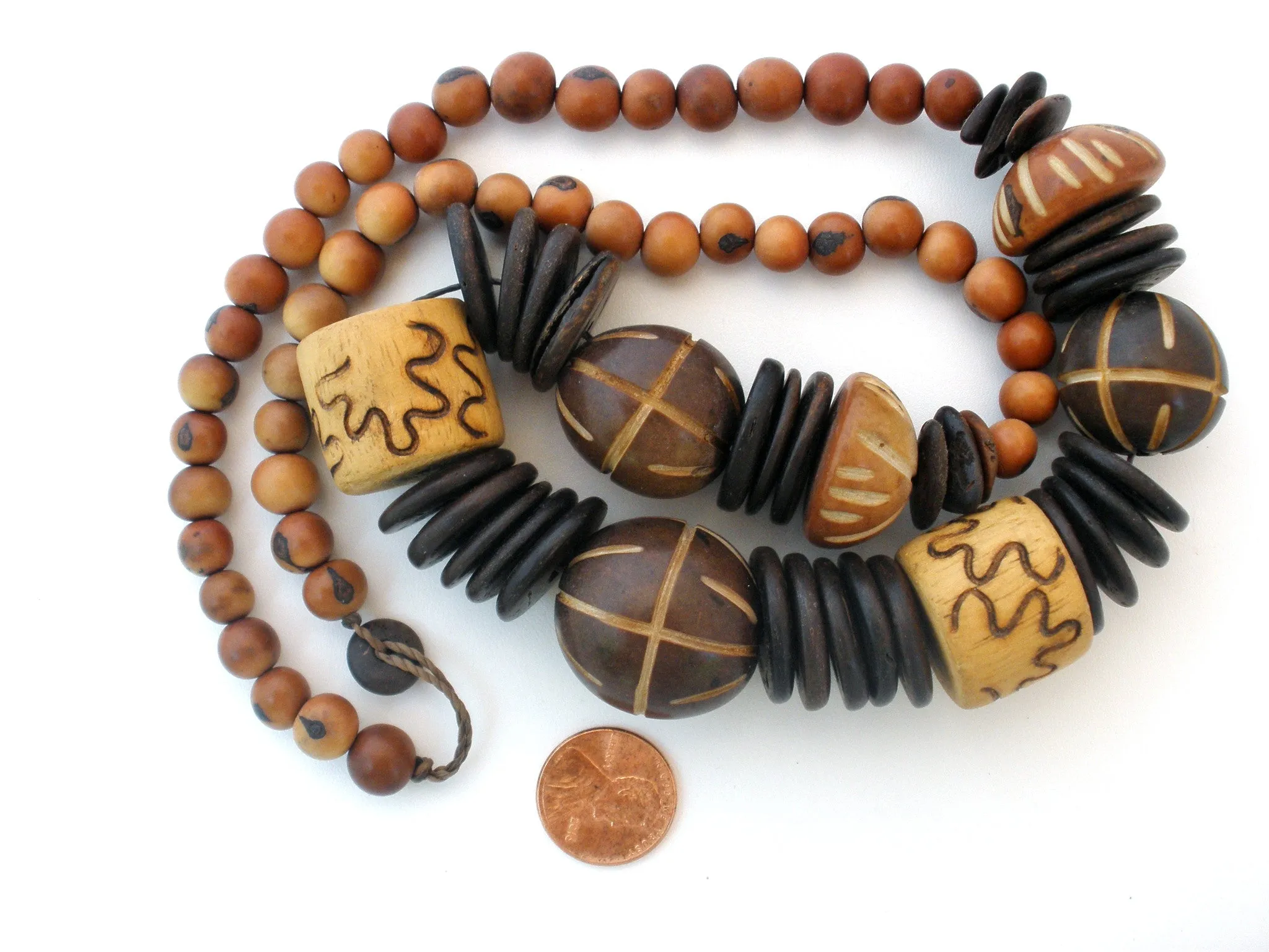 Chunky Wood Bead Necklace Hand Carved Vintage