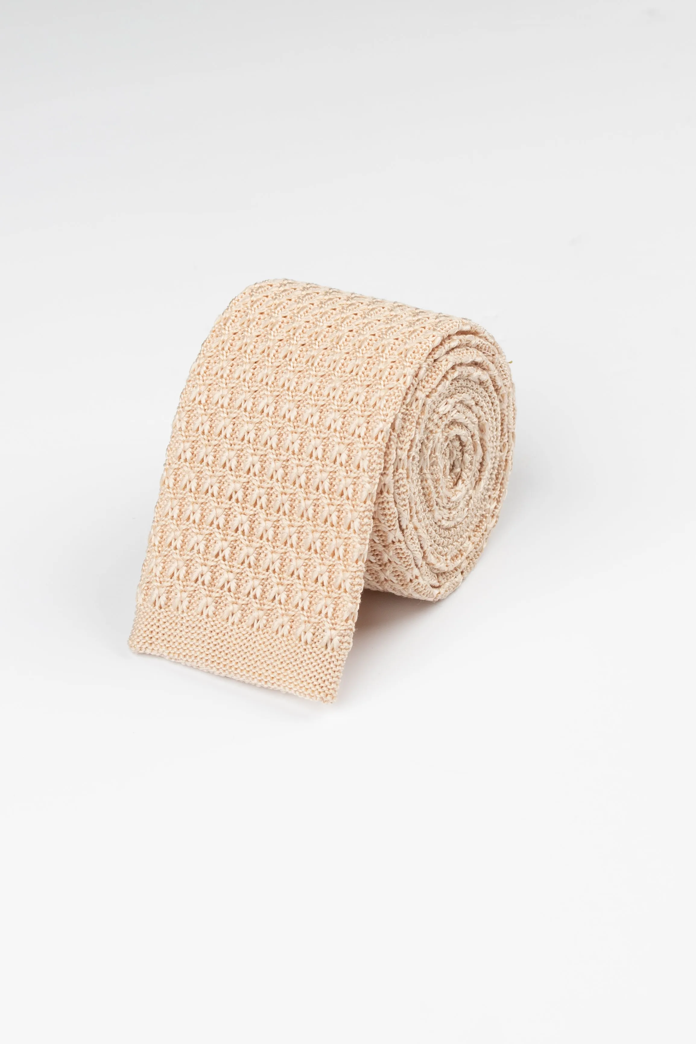 Ecru Texture Knitted Tie