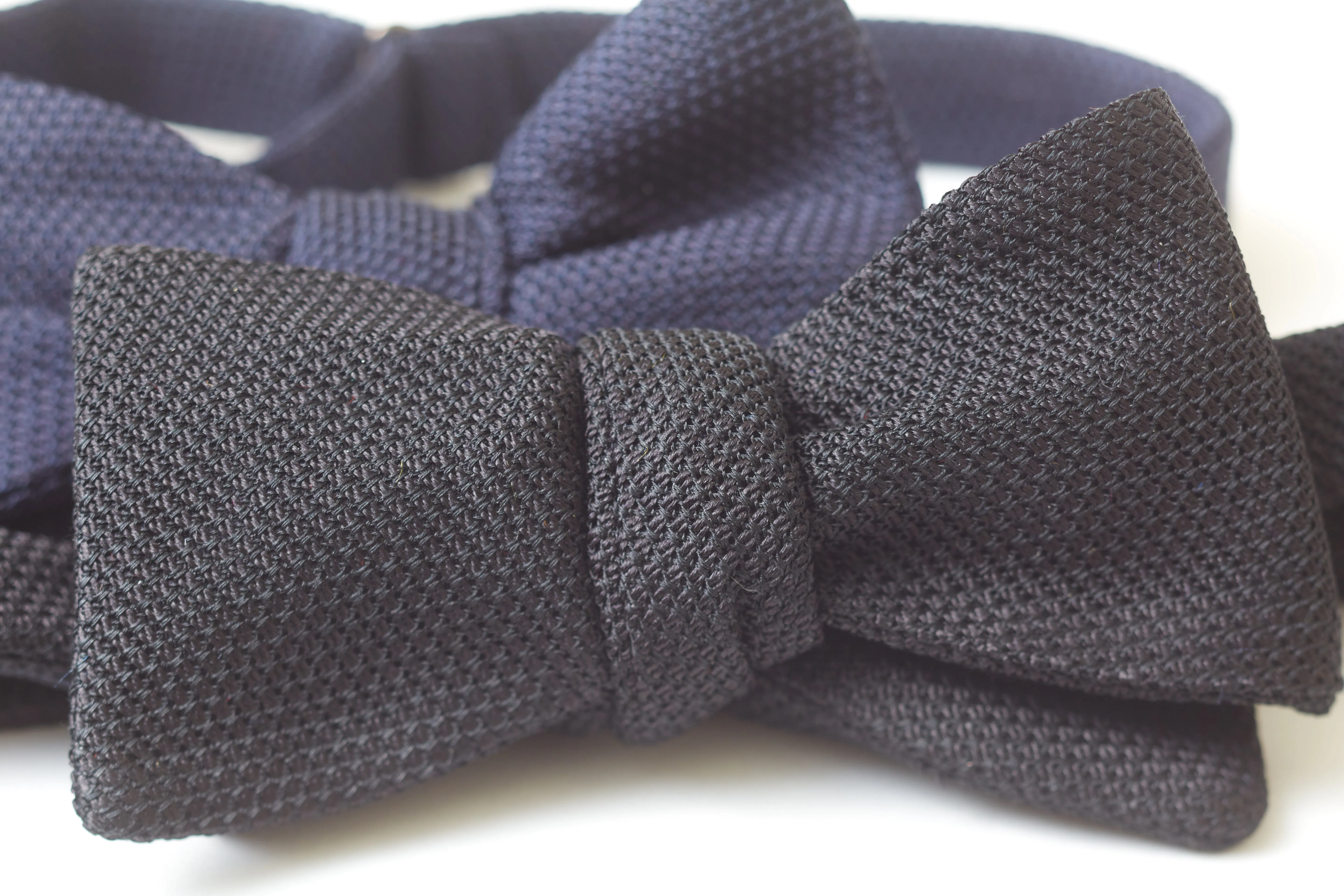 Grenadine Black - bow ties