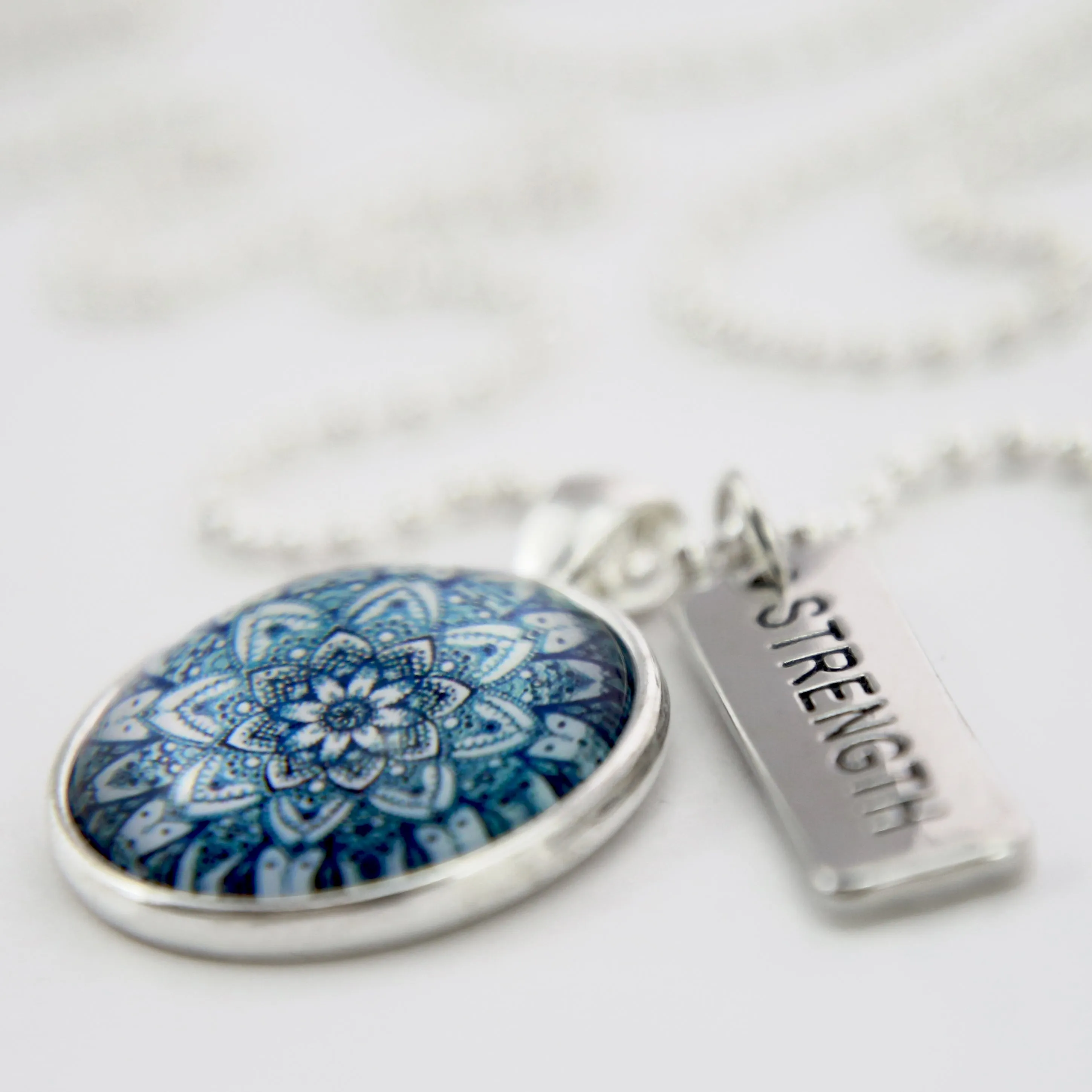 Heart & Soul Collection - Bright Silver ' STRENGTH ' Necklace - Floral Ice (10512)