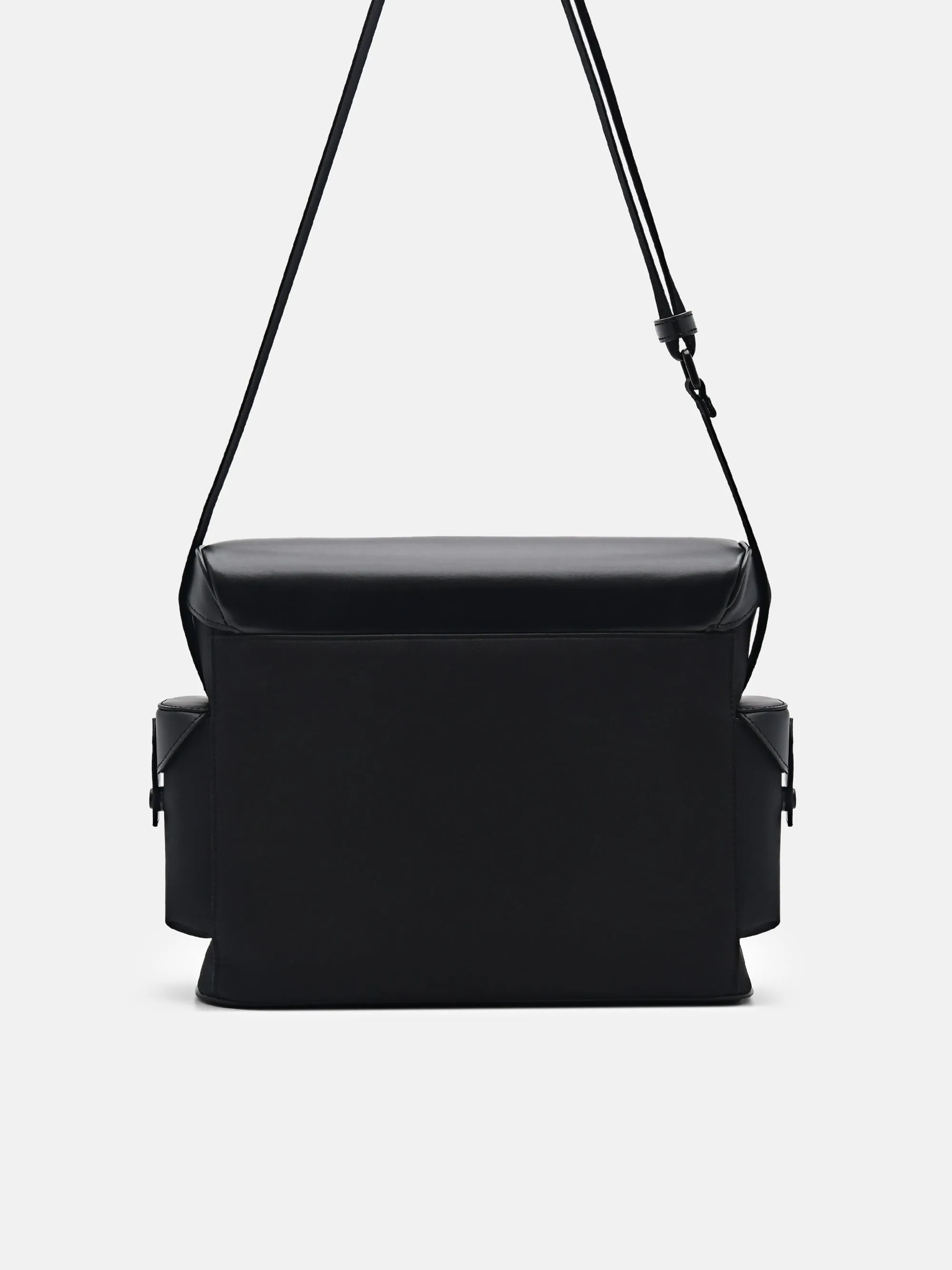 Jones Nylon Messenger Bag