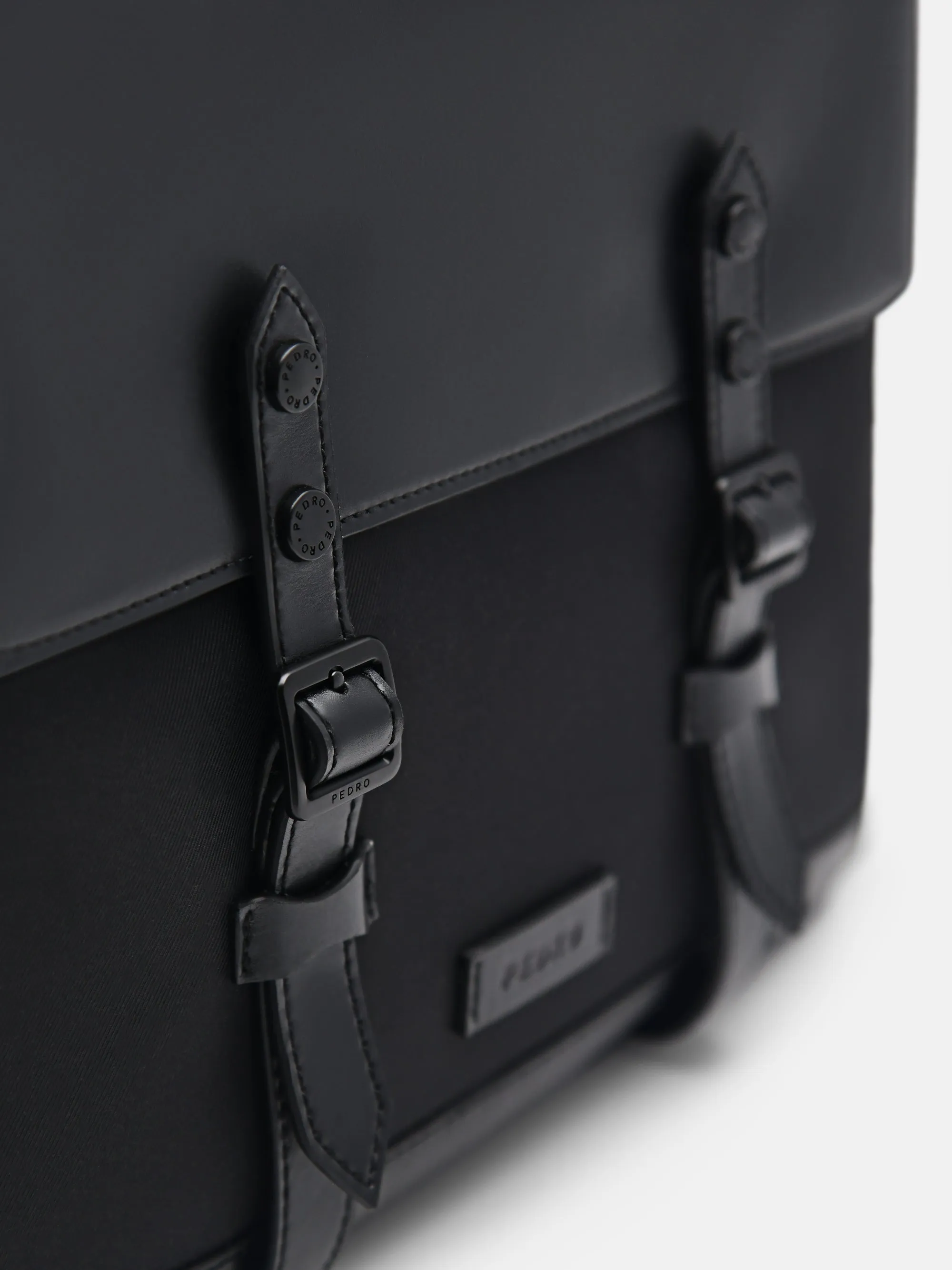 Jones Nylon Messenger Bag