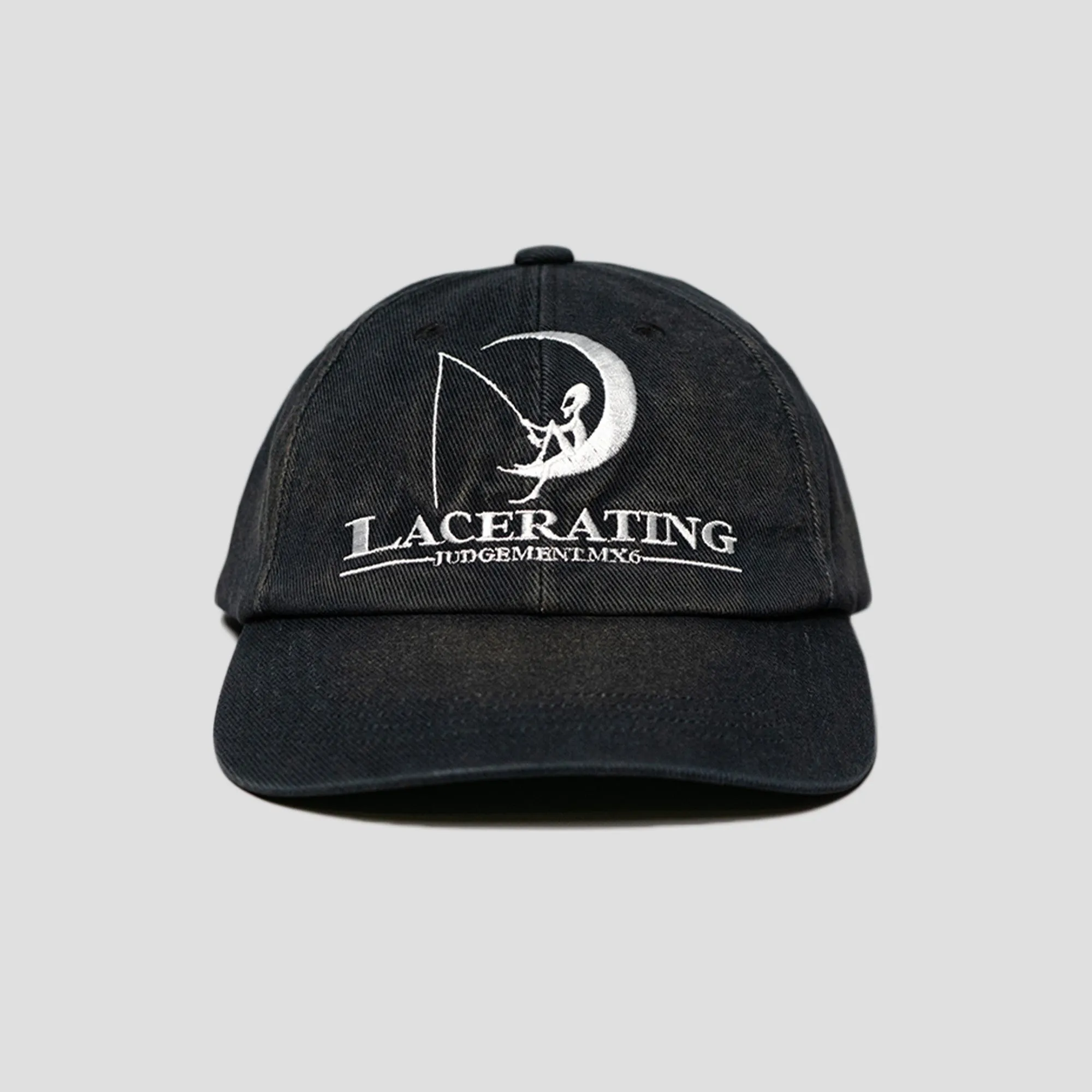 LACERATING CAP
