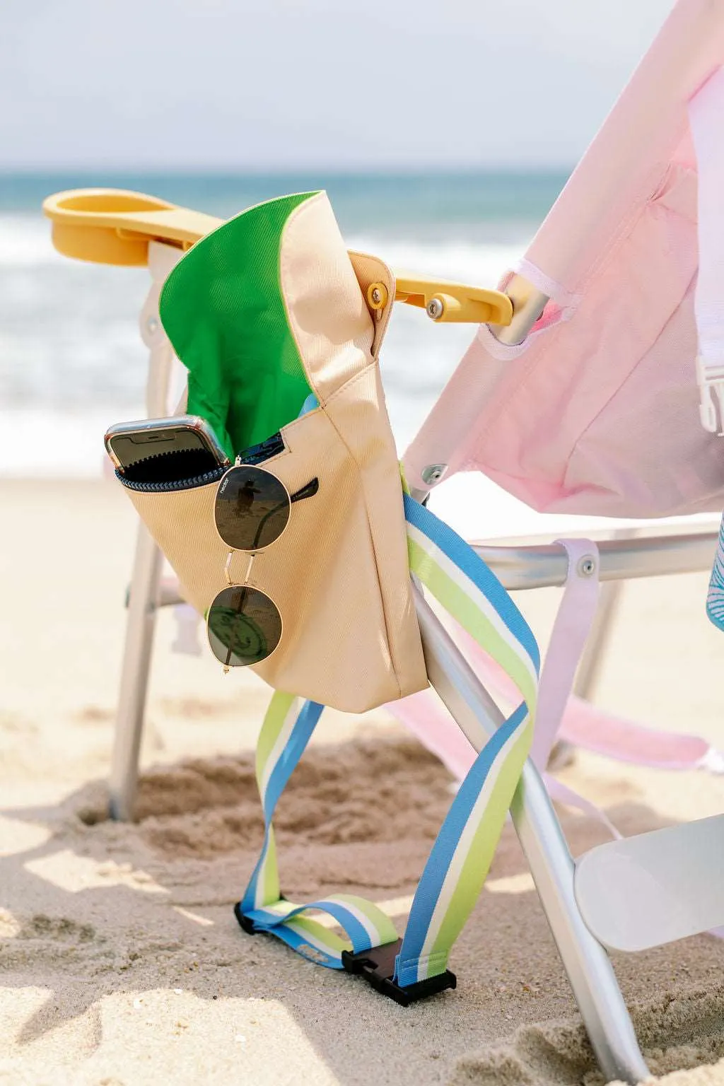 Laura Ashley x LowTides Multipurpose Beachpac