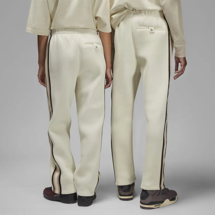 MJ AMM TRACK PANT "COCONUT MILK"