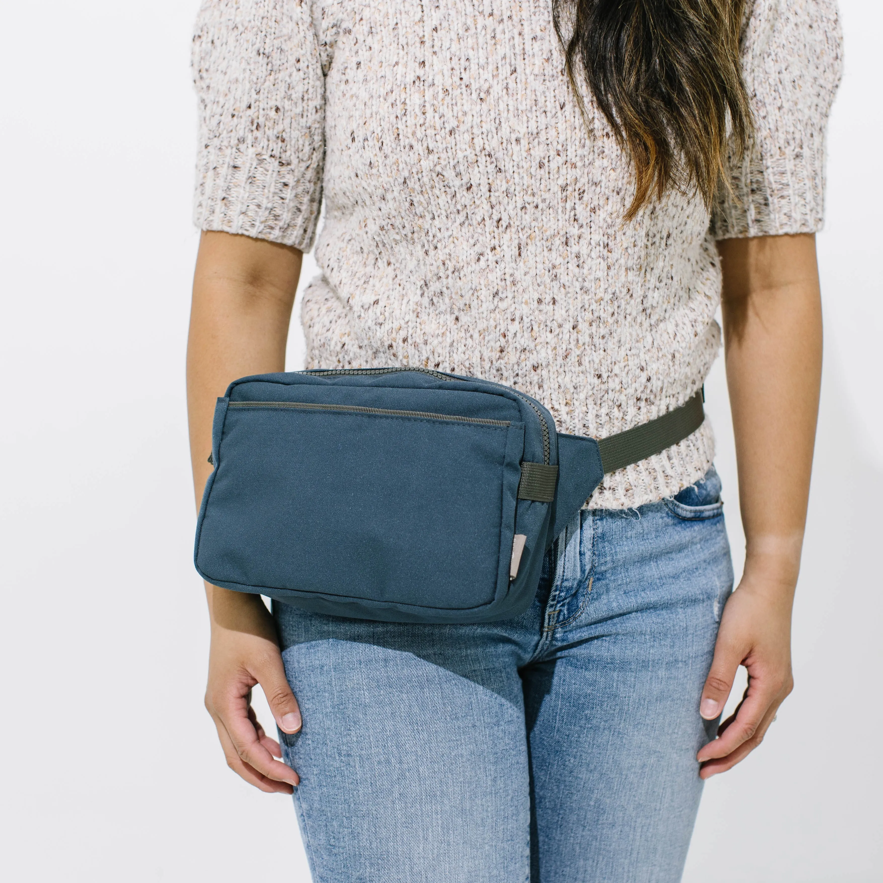 Red Rovr Joey Belt Bag - Navy