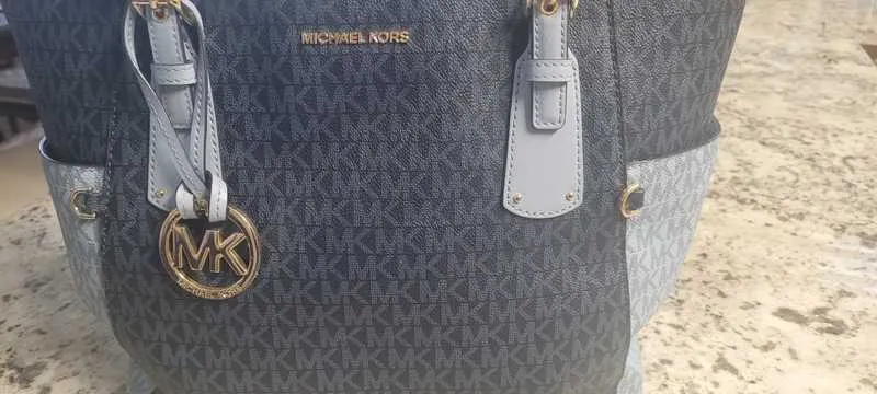 Voyager Small Two-Tone Logo Tote Bag